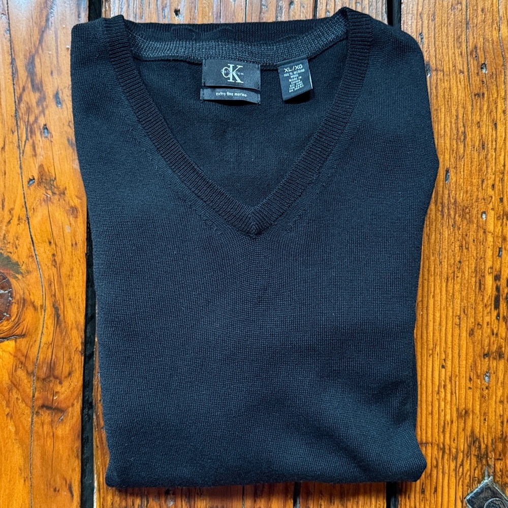 Calvin Klein Sweater